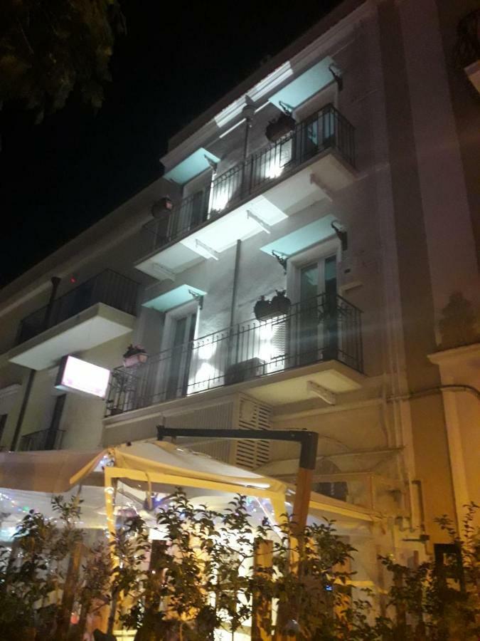 Hotel Dimora Elizabeth à Modugno Extérieur photo